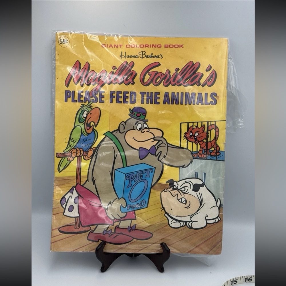 VINTAGE USED MAGILLA GORILLA’S GIANT COLORING BOOK '76 Hanna Barbera